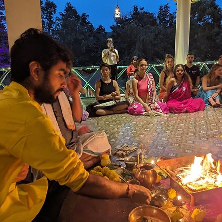 Hippie Paws Hotel Mandrem Bagian luar foto